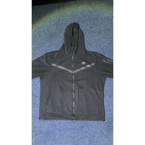 Nike Tech Black Size Extra Large New With Imperfections